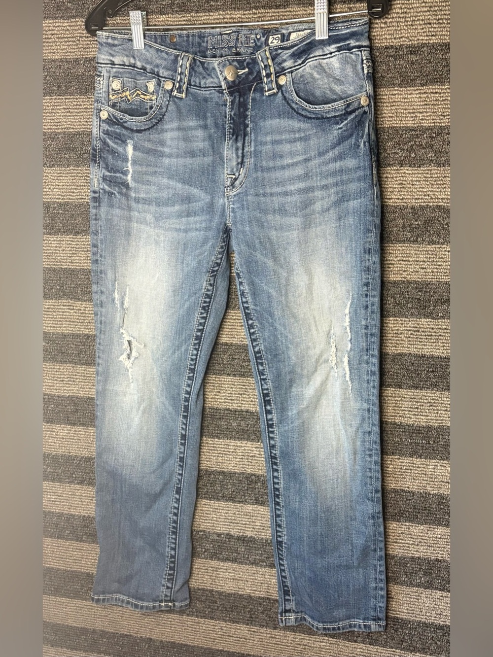 Y2K Miss Me Women’s Light Blue Distressed Boyfriend Capri Jeans 29 x 27